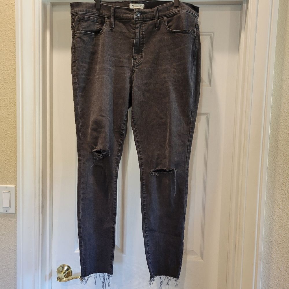 Madewell 9" High-Rise Skinny, faded black sz 34
